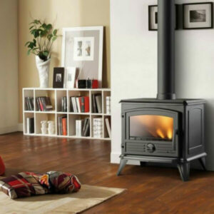 Closed combustion fireplaces
